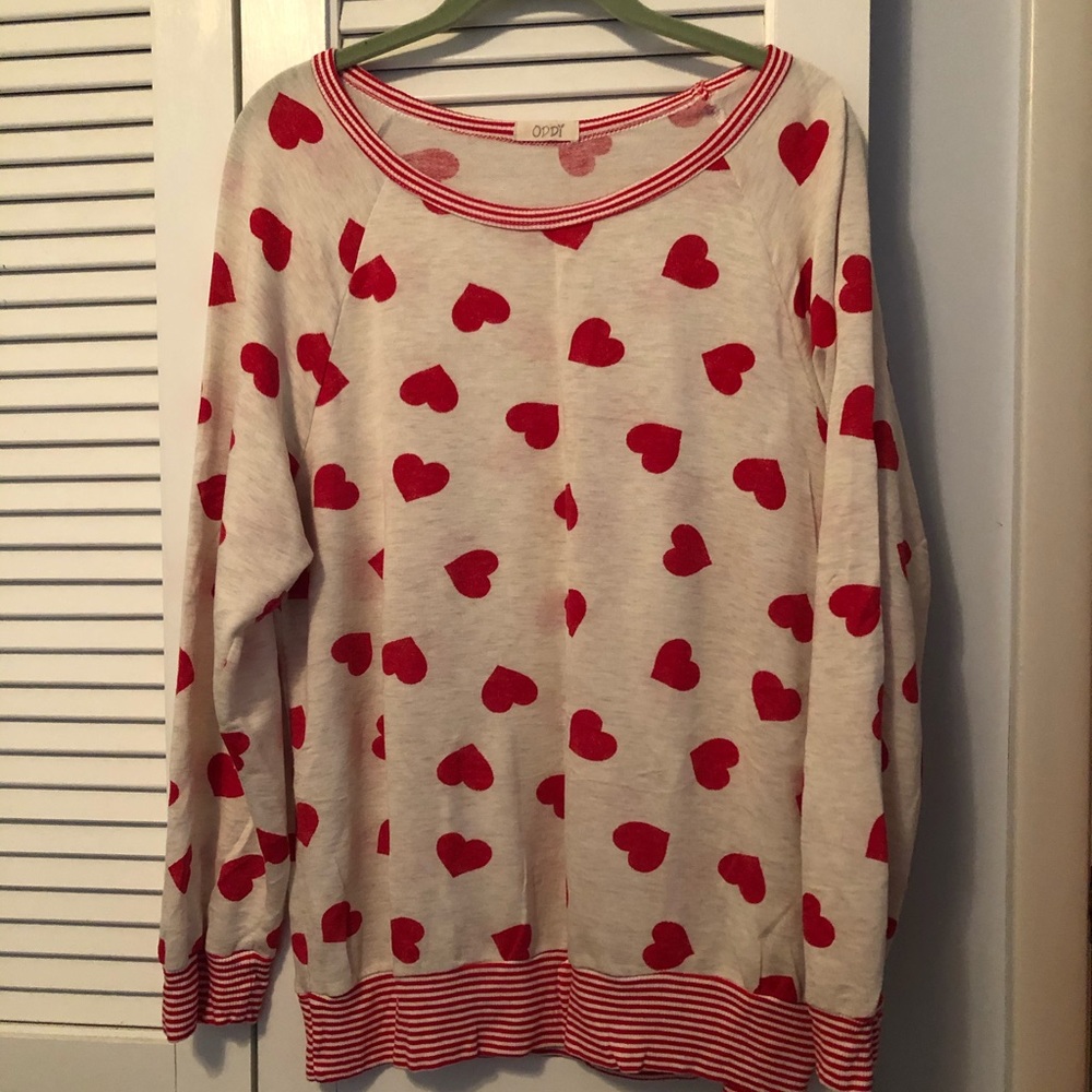Oddy Valentine’s heart top